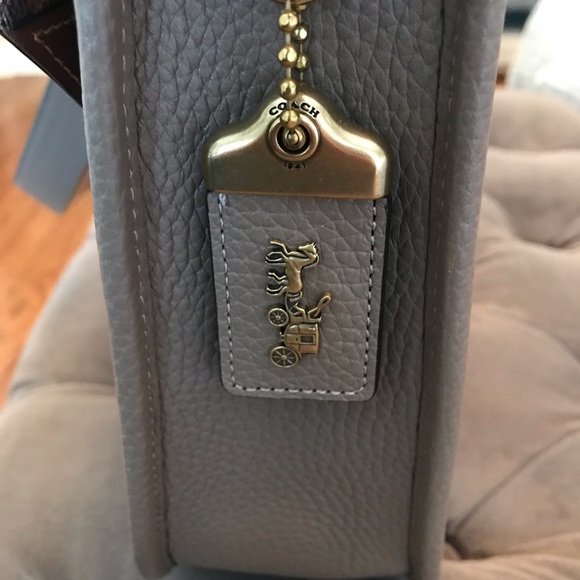 Coach 1941 Emery - Picture 7 of 7